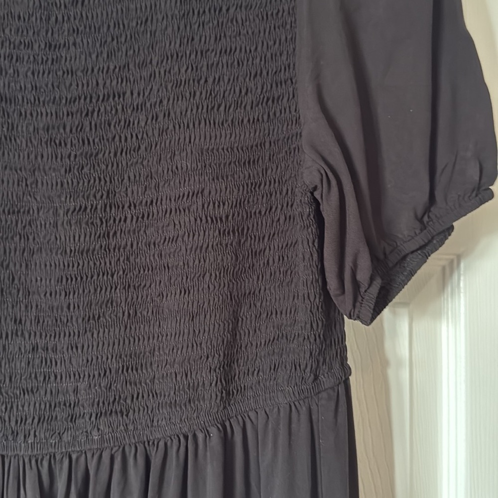 Black smock top tiered ruffle dress - Picture 2 of 5